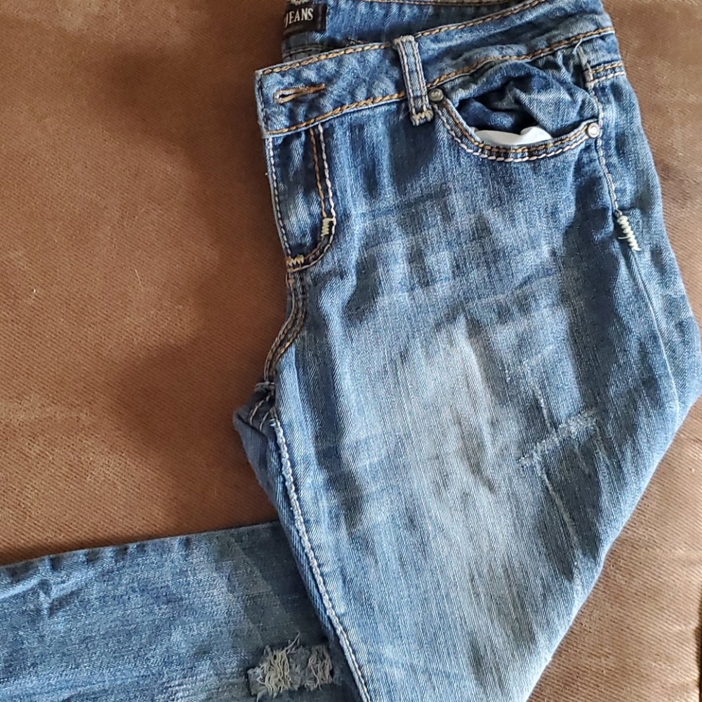 Jeans - Picture 2 of 4